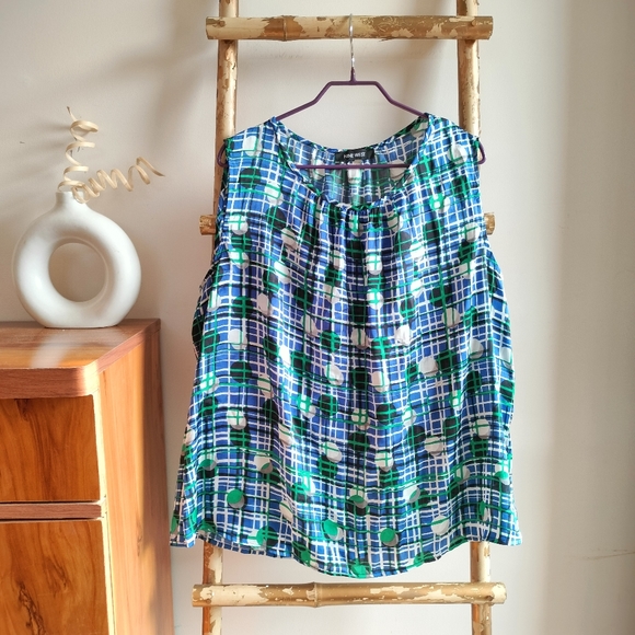 Nine West Geometric Pattern Top - Picture 5 of 15